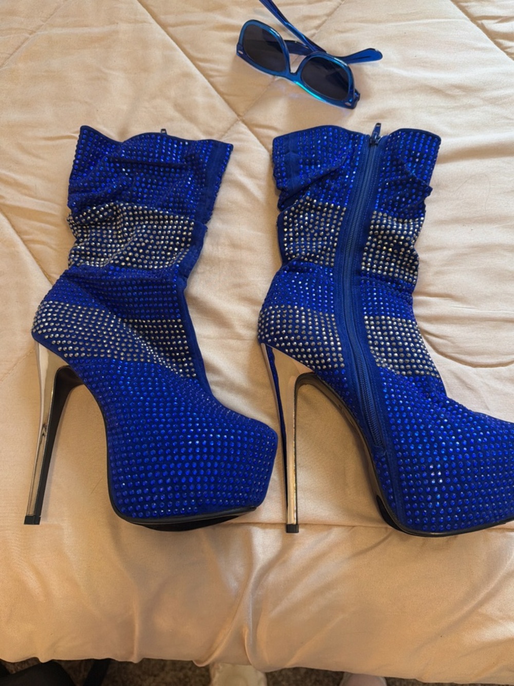 Kiss Kouture Blue Rhinestone Platform Stiletto Booties, Size 9, 6” Heels NWOT